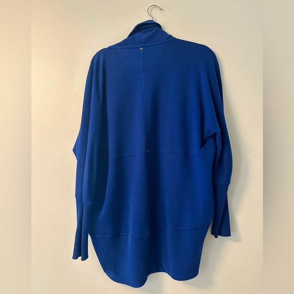 Aritzia- Wilfred Royal Blue Sweater, Size Medium - Picture 2 of 3